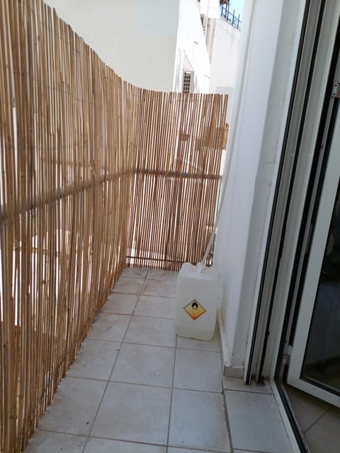 Share room thissio nearby Acropolis Apartment in Athens