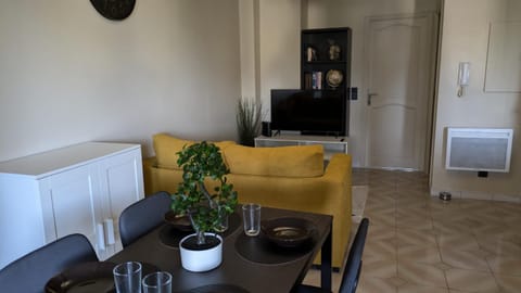 Évasion - Orly à 12 min de Paris Apartment in Île-de-France