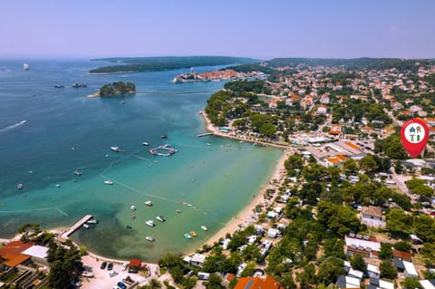 Nearby landmark, Day, Natural landscape, Bird's eye view, Beach, City view, Sea view
