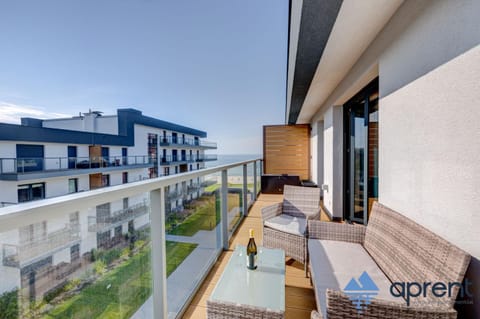 Property building, Day, View (from property/room), Balcony/Terrace