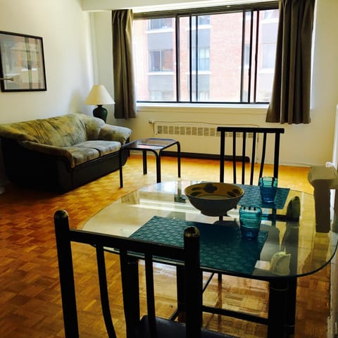Bed, Living room, Seating area, Bedroom
