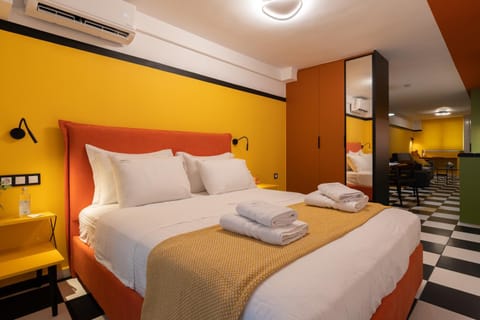 Bed, Photo of the whole room, Bedroom, towels, air conditioner