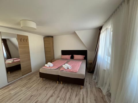 Zum Feti Hotel und Restaurant Bed and Breakfast in Mainz-Bingen