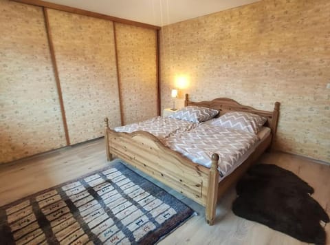 Bed, Photo of the whole room, Bedroom, wardrobe