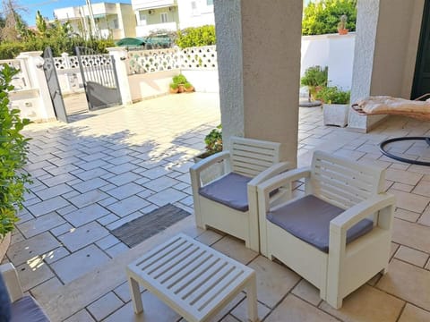 Patio, View (from property/room), Balcony/Terrace
