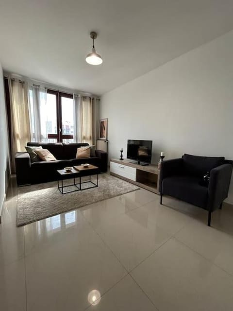 Appartement aux portes de Paris Apartment in Île-de-France