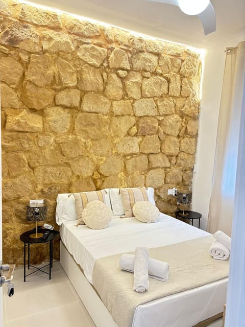 Carolinas Suites by Coqueto Vacation rental in Alicante