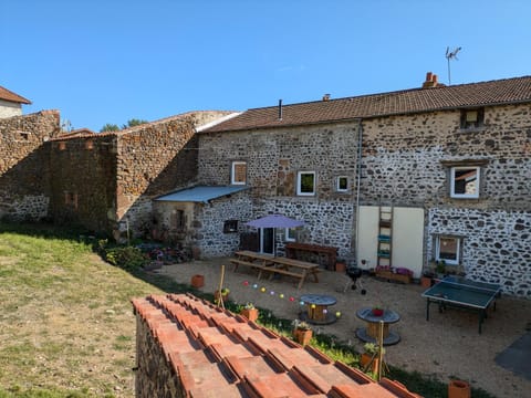 Patio, Patio, Table tennis, Inner courtyard view