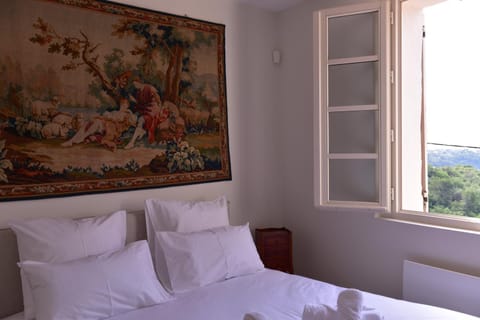 VILLA GALET-Saint Paul de Vence- Côte d'Azur-FRANCE Bed and Breakfast in Saint Paul de Vence