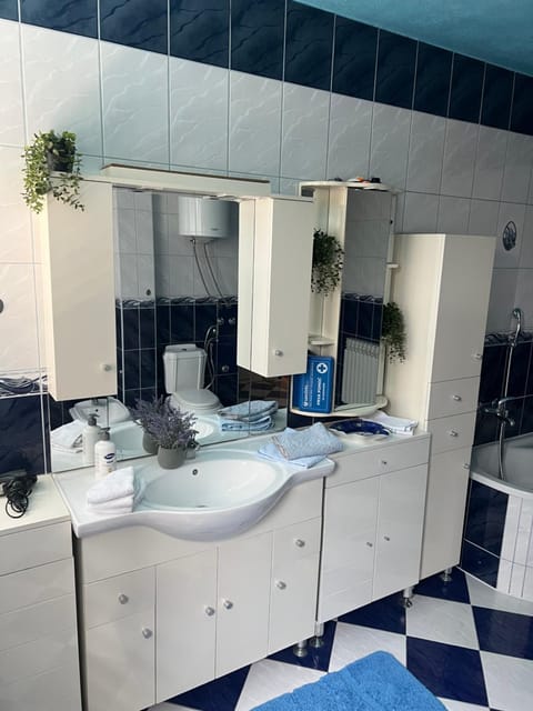 Apartman kod Ismete Apartment in Lika-Senj County