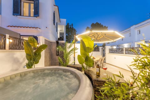 Hot Tub, Balcony/Terrace, Open Air Bath