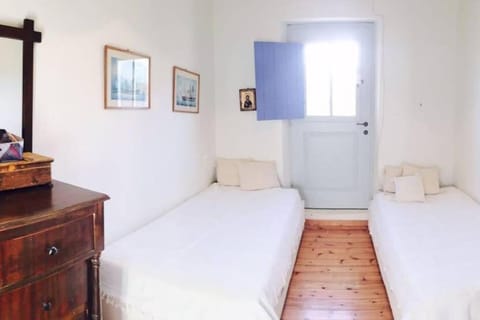 The Seashell House - Chora, Kythera House in Islands