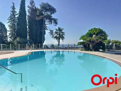 Appart climatisé avec piscine et garage sécurisé à Menton, 4 couchages - FR-1-647-35 Apartment in Menton