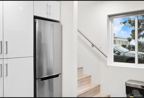 Entire new small home House in Burnaby