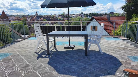 Patio, View (from property/room), Balcony/Terrace, sunbed