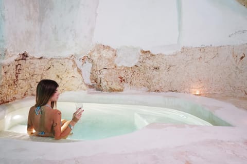 Hot Tub, Bedroom, Bath
