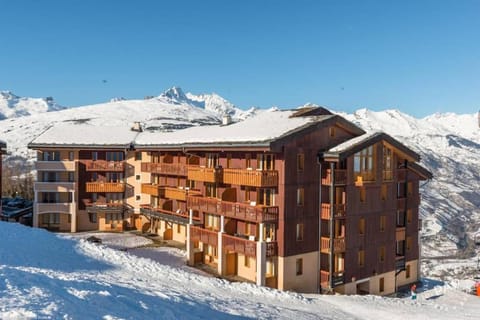 Property building, Winter