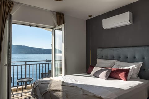 Boka Bay Residences Bed and Breakfast in Kotor Municipality