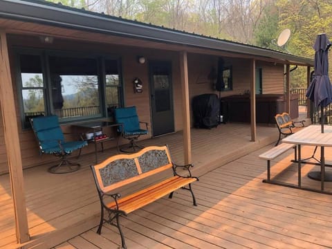 Secluded Sunrise House in Tennessee