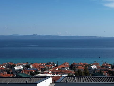 View (from property/room), Balcony/Terrace, Sea view