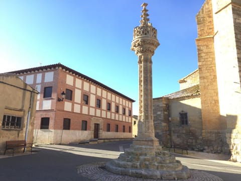 Facade/entrance, Facade/entrance, View (from property/room)