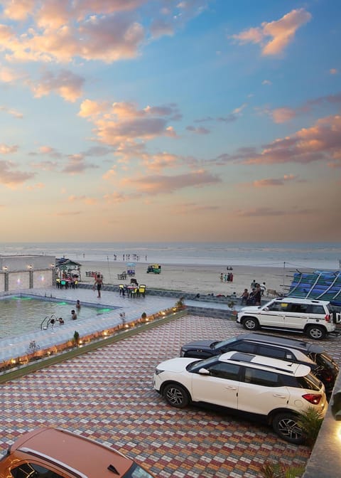 Beach, Swimming pool, Parking