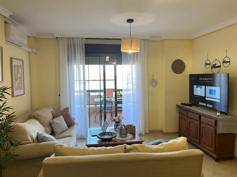 TV and multimedia, Dining area