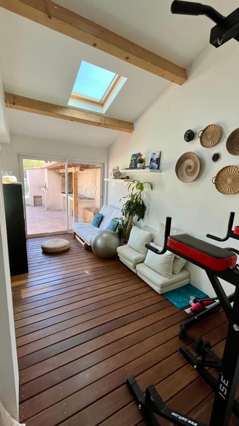 Villa Pura Vida - 6 personnes - piscine, jaccuzi et cuisine d'été Villa in Provence-Alpes-Côte d'Azur