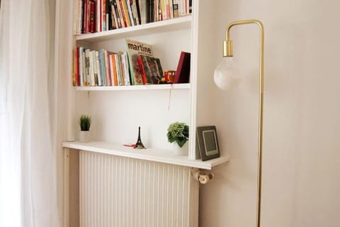 Chez Fiatope - Appartement Calme avec balcon & Parking, proche T6 Apartment in Île-de-France