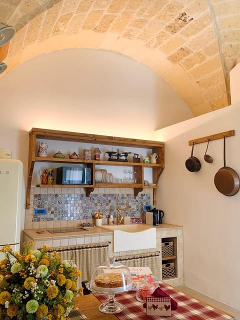 Kitchen or kitchenette, Decorative detail, furniture