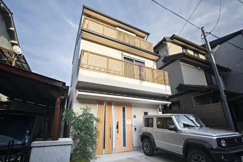 Property building, Parking