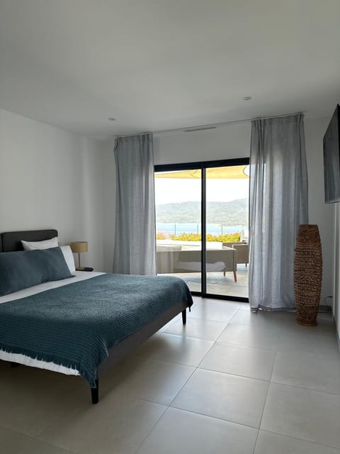 Torriciola location Casa Rocca Villa in Propriano