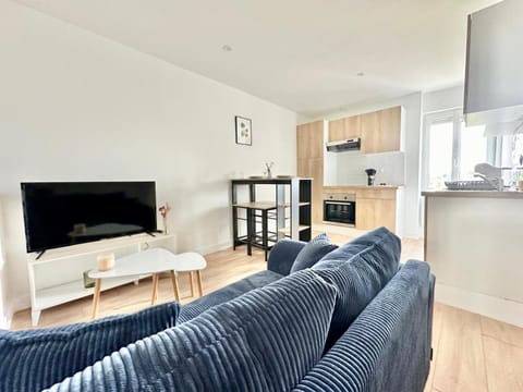 TV and multimedia, Living room, kitchen