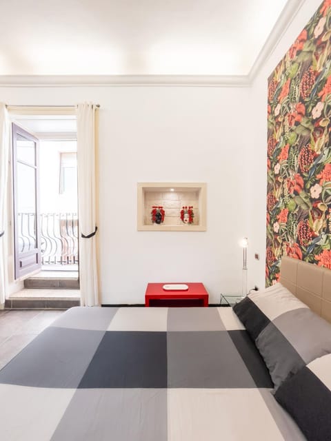 Bed, Balcony/Terrace, Decorative detail, Bedroom