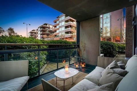 Patio, Balcony/Terrace
