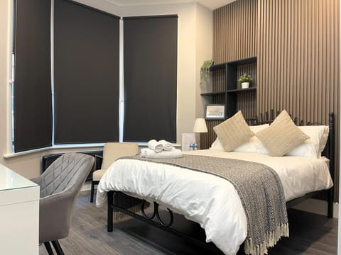 Bed, Bedroom