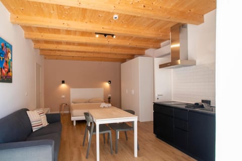 ALOE Comfort Rooms House in Pescara