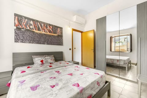 Living room, Bedroom