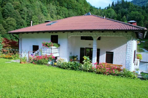 Facade/entrance, Facade/entrance, Garden