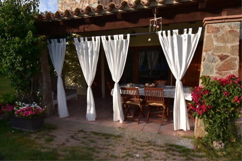 Chia Villa Giada House in Chia