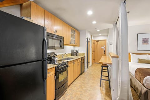 Palisades Tahoe Lodge Rentals Studio Loft #346 Apartment in Palisades Tahoe (Olympic Valley)