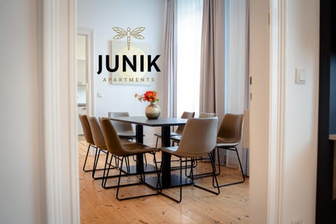 Living room, Decorative detail, Seating area, Dining area, Food, Food, Lunch, Lunch, Dinner, Dinner