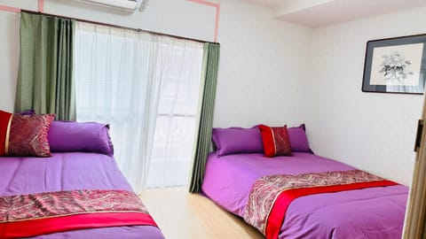 Bed, Photo of the whole room, Bedroom, air conditioner