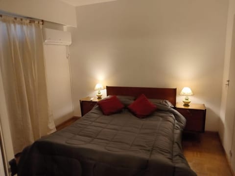 Bed, Photo of the whole room, Bedroom, air conditioner