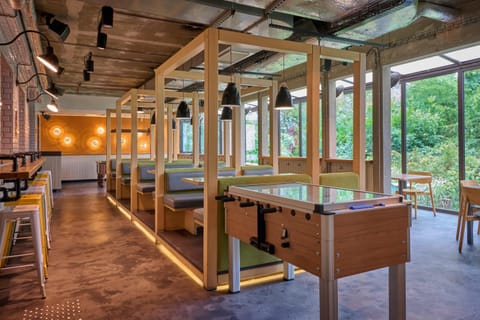 Game Room, Game Room