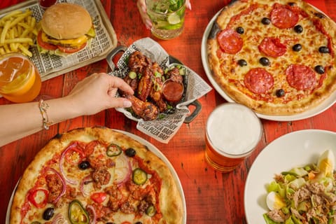 Food and drinks, Food, Lunch, Dinner, Drinks