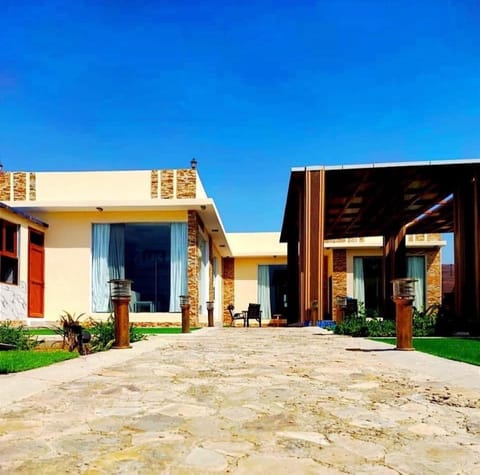 Property building, Day
