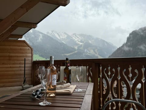 View (from property/room), Mountain view, Breakfast