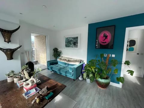 Living room, Internal: Not applicable to any particular room
