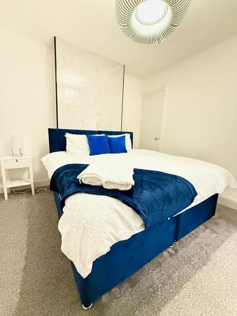 Cozy Haven near Glenfield & LRI Hospitals Apartment in Leicester